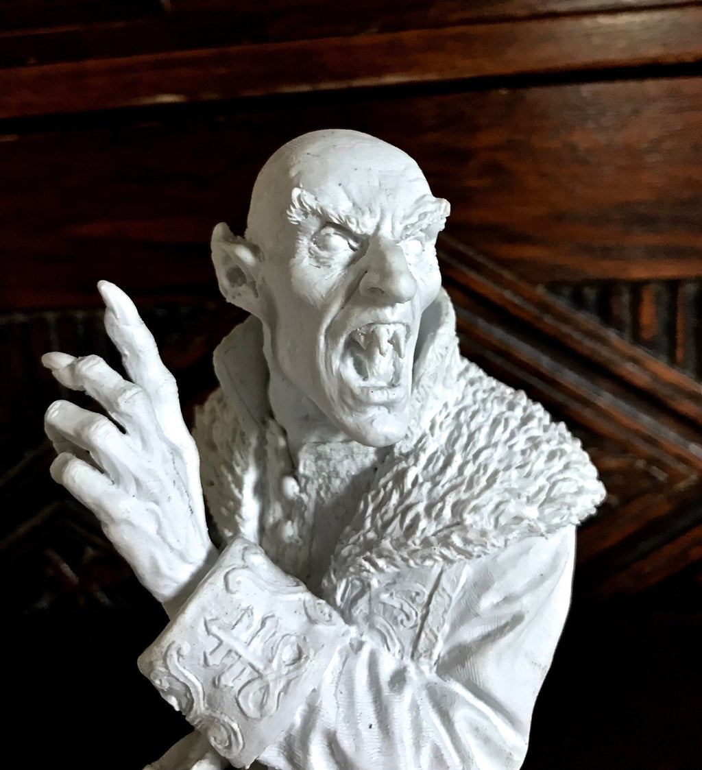 Dracula: Nosferatu Bust,Resin Sculpture | Legendary Vampire Figurine | Victorian Gothic Undead Creature| Dark Art Gift and Spooky Home Decor