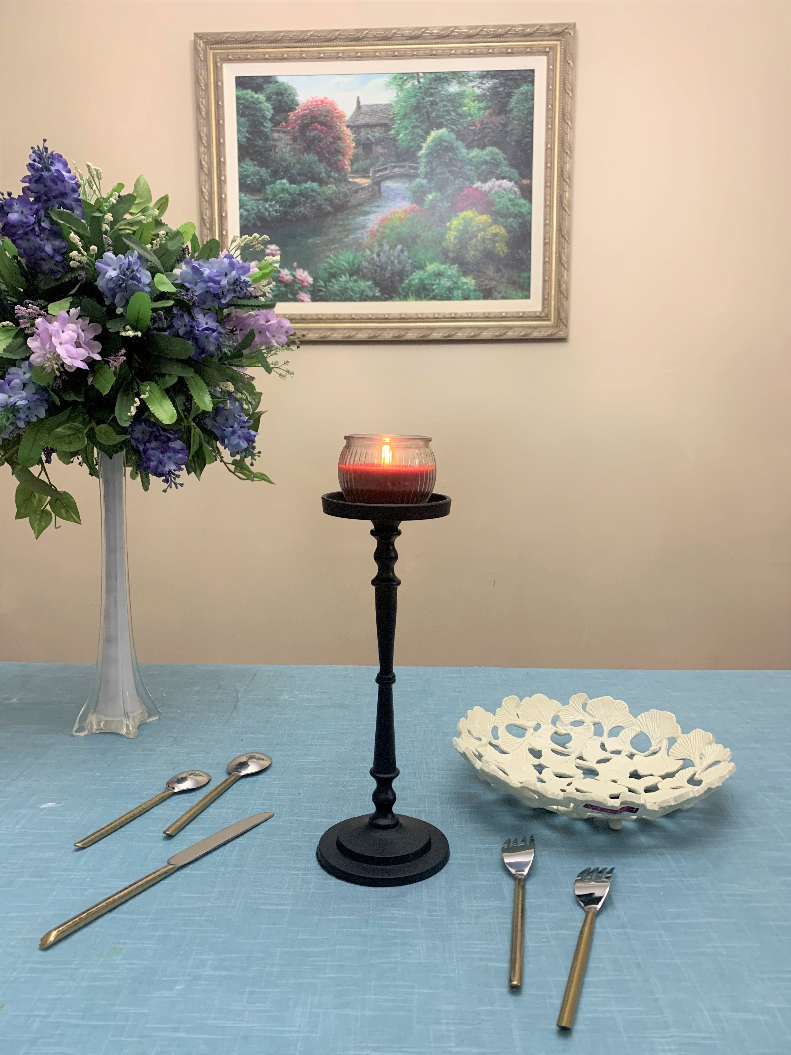 Vibhsa Pillar Candle Holder - Matte Black