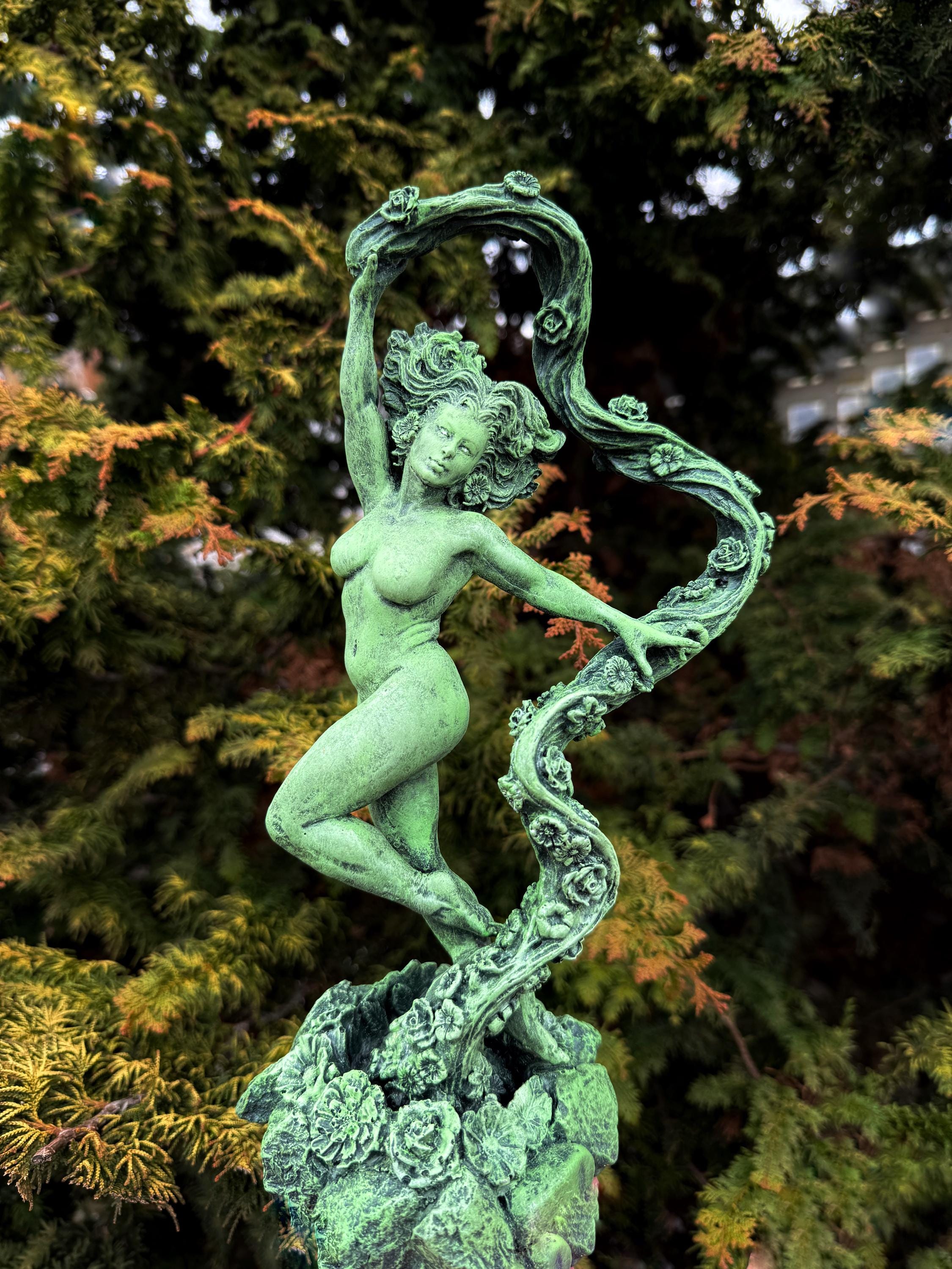 Gaia Statue: Goddess of the Earth | Mythological Gods Figurine | Myths and Legends Statue |Statue for Nature and Fantasy Art Lover Decor