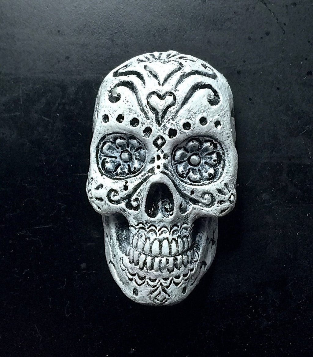 Day of the Dead Skull Magnet, Hand Painted Resin Sculpture | Gothic Fantasy Decor | Dia de los Muertos Magnet for Fantasy and Gothic Decor