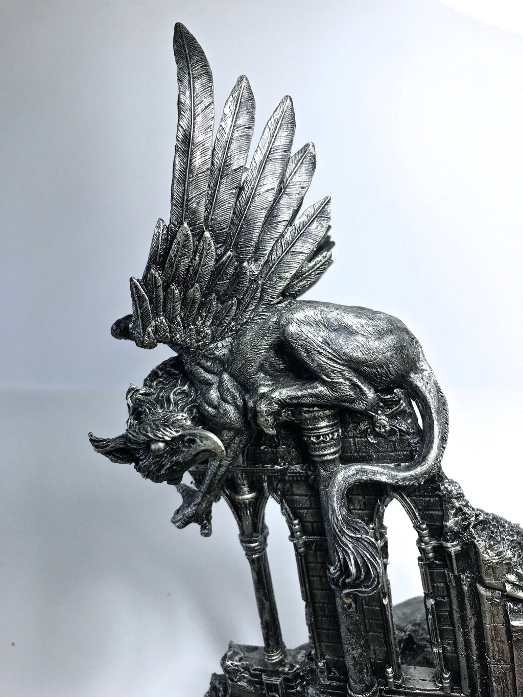 Griffin Statue, Hand Painted Resin Sculpture | Mythical Creature Figurine | Unique Legendary Guardian Spirit Figurine. Fantasy Art Decor