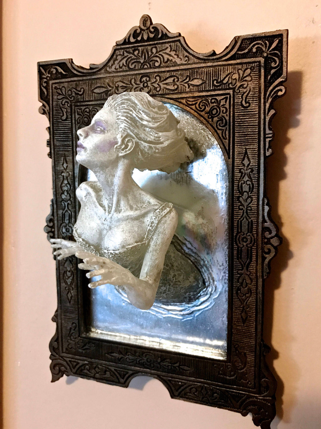 Ghost in the Mirror Wall Plaque, Resin, White Finish | Victorian Gothic Haunted Wall Art |  Gift for Halloween and Spooky Home Decor
