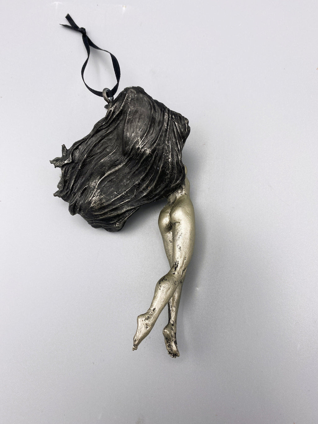 Nyx, the Goddess of the Night Ornament | Mythological Deities Figurine |Myths and Legends Character,Mythic Ornament for Gothic Holiday Decor