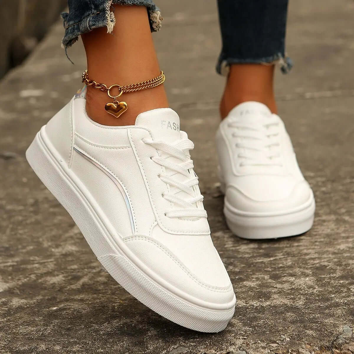 Fashionable Slip-on White Flats with Thick Sole for Women