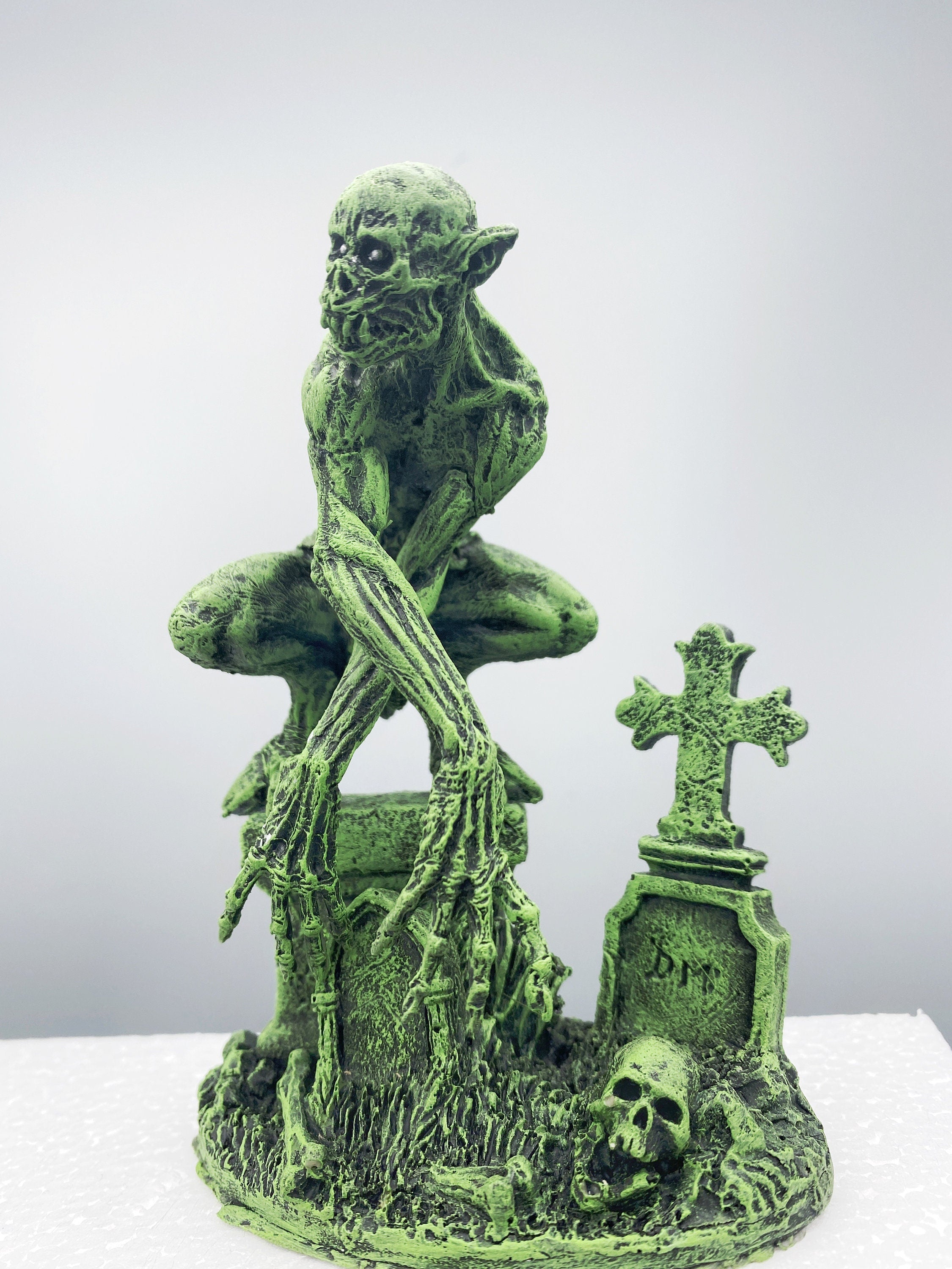 H.P. Lovecraft’s Ghoul Statue, Hand Painted Sculpture | Cthulhu Mythos Monster Figurine | Lovecraftian Horror Decor and Gamer Gift