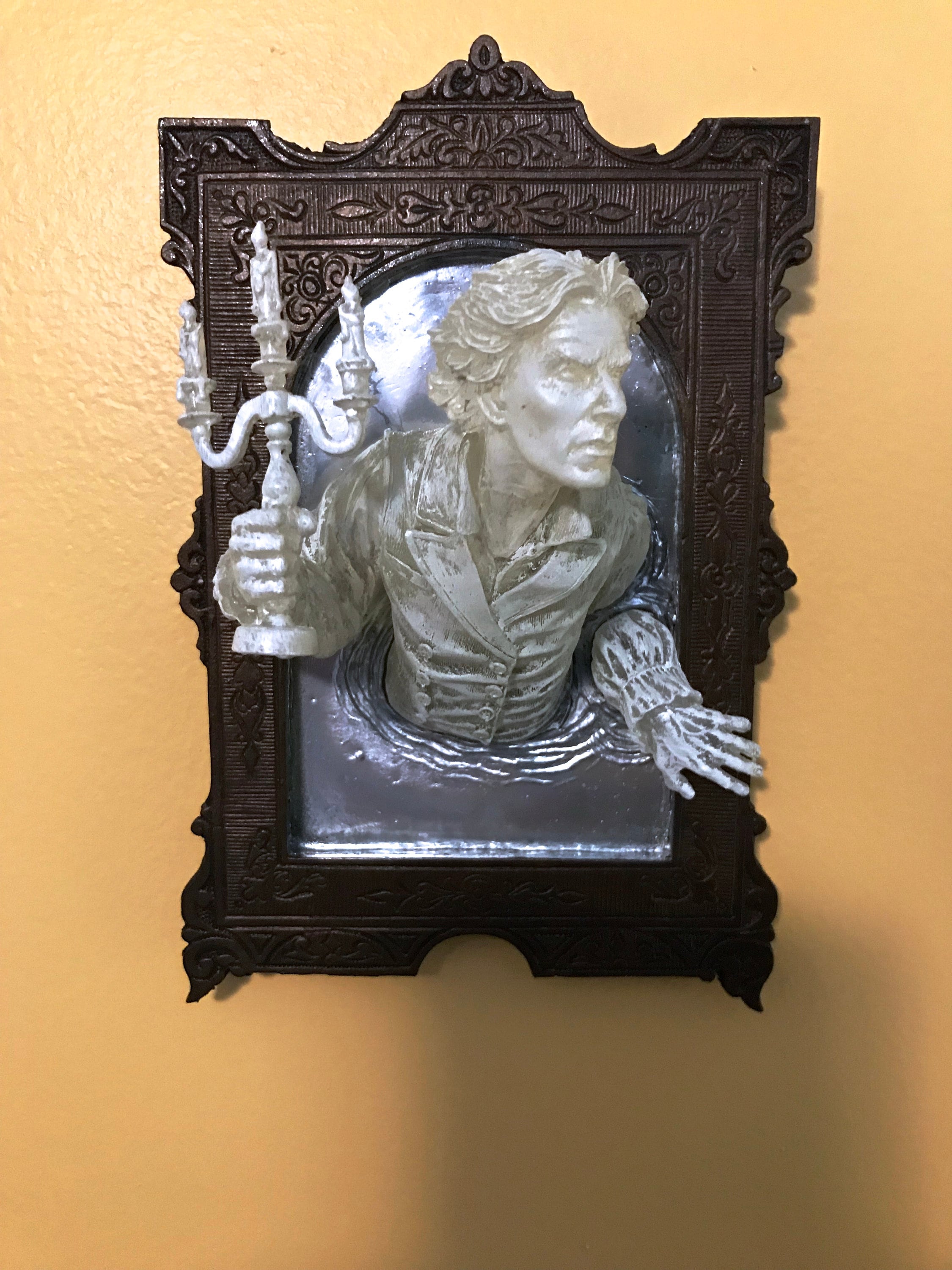 Gentleman Ghost in the Mirror Wall Plaque, Hand Painted Resin | Victorian Gothic Haunted Wall Art | for Halloween and Spooky Home Decor