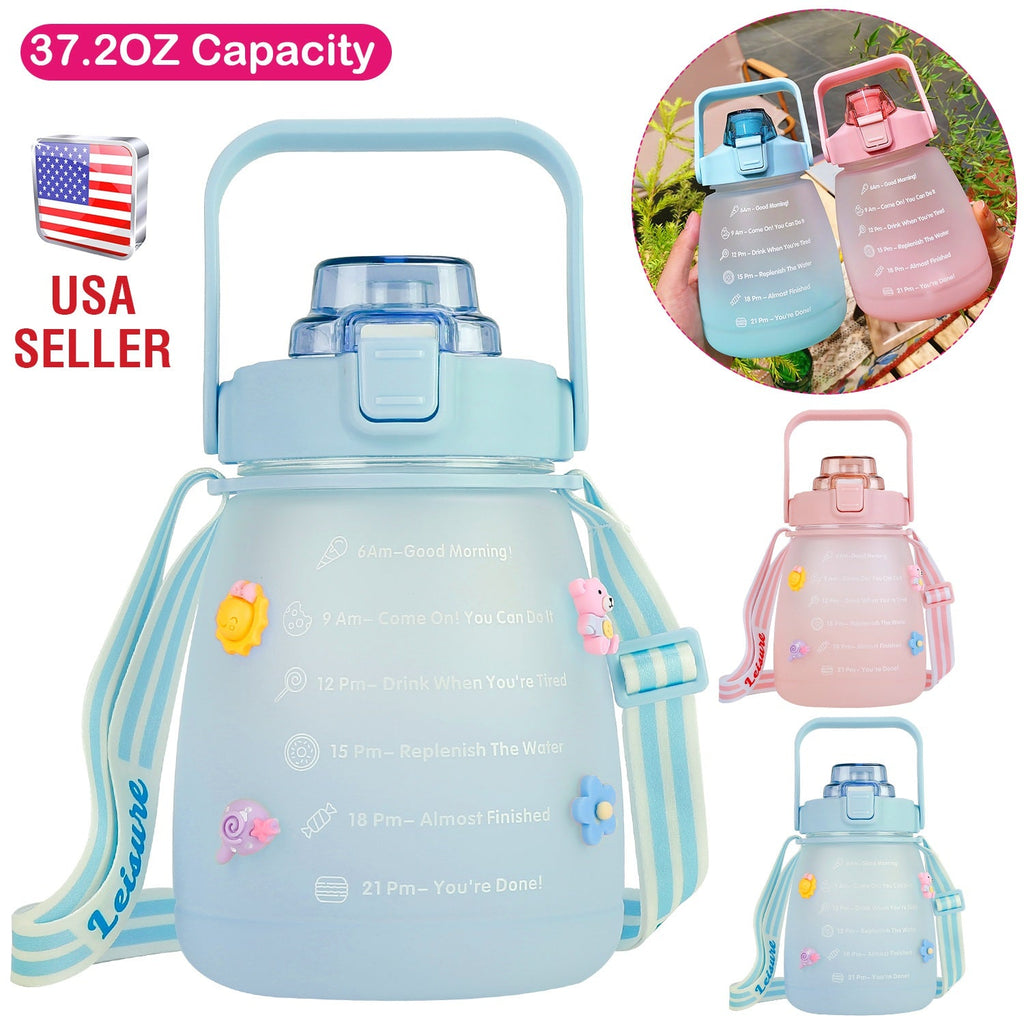 GBruno Kawaii Water Bottle