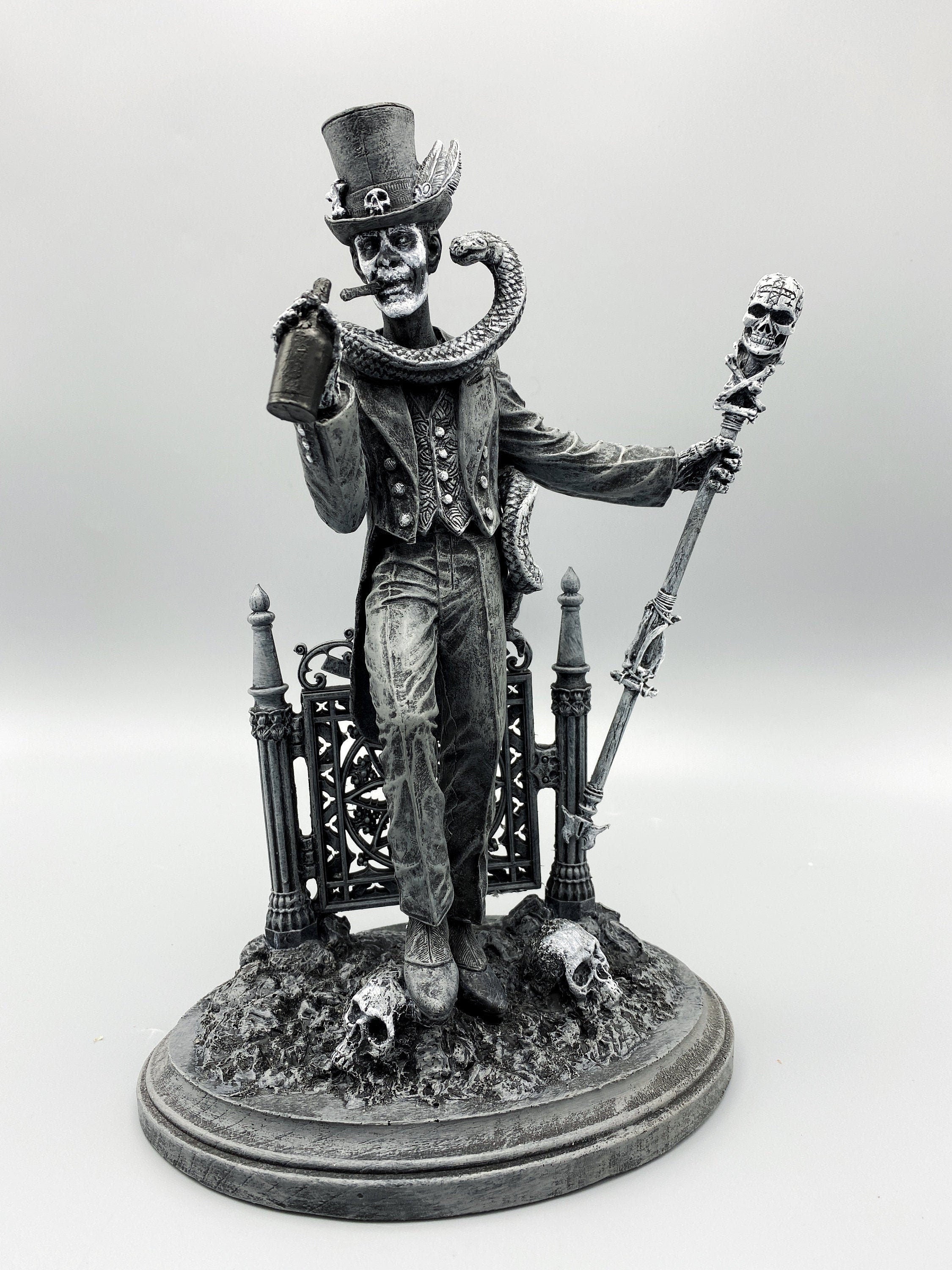 Baron Samedi, Voodoo Loa of Death Statue, Hand Painted Resin Sculpture | Legendary Voodoo Figurine | Gothic Altar Statue for Witchy Decor