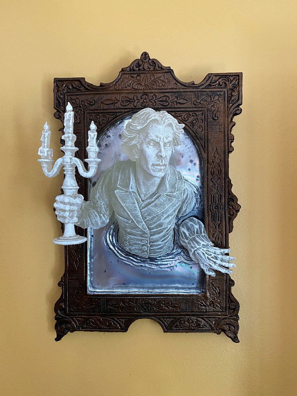 Gentleman Ghost in the Mirror Wall Plaque, Large Version, Resin| Victorian Haunted Gothic Wall Art | for Halloween and Spooky Home Decor