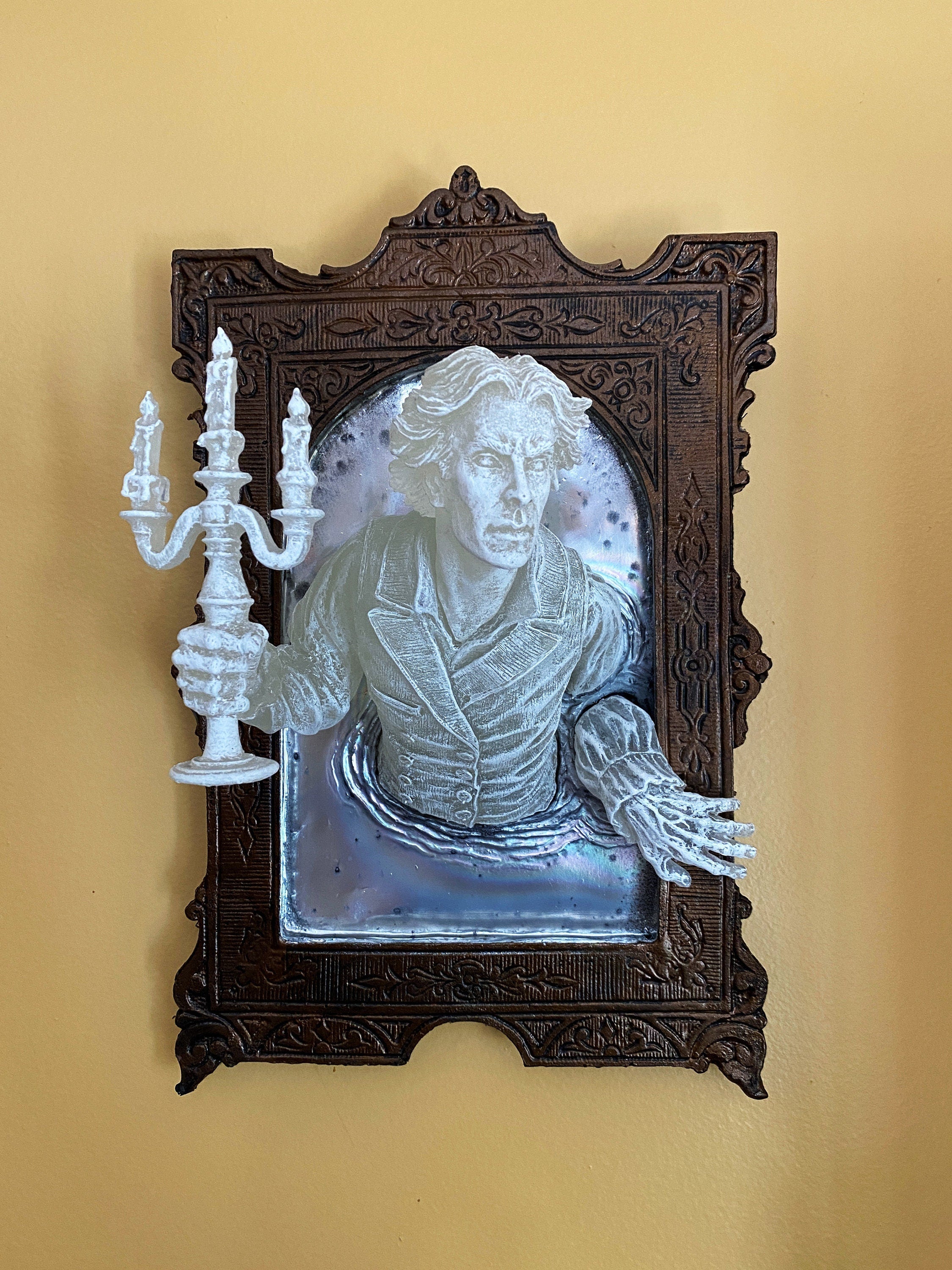 Gentleman Ghost in the Mirror Wall Plaque, Large Version, Resin| Victorian Haunted Gothic Wall Art | for Halloween and Spooky Home Decor