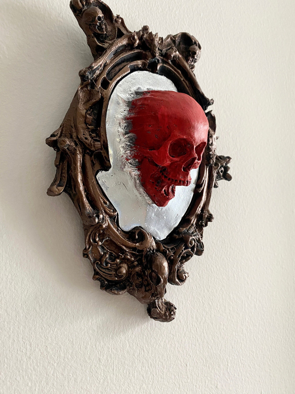 Spectral Skull Wall Plaque, Blood Red, Resin | Victorian Gothic Haunted Wall Art |Ghost Skull in Mirror for Halloween, Spooky Home Decor