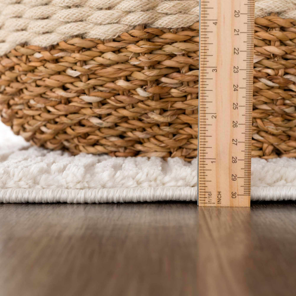 Riad Black Striped White Rug with Tassels
