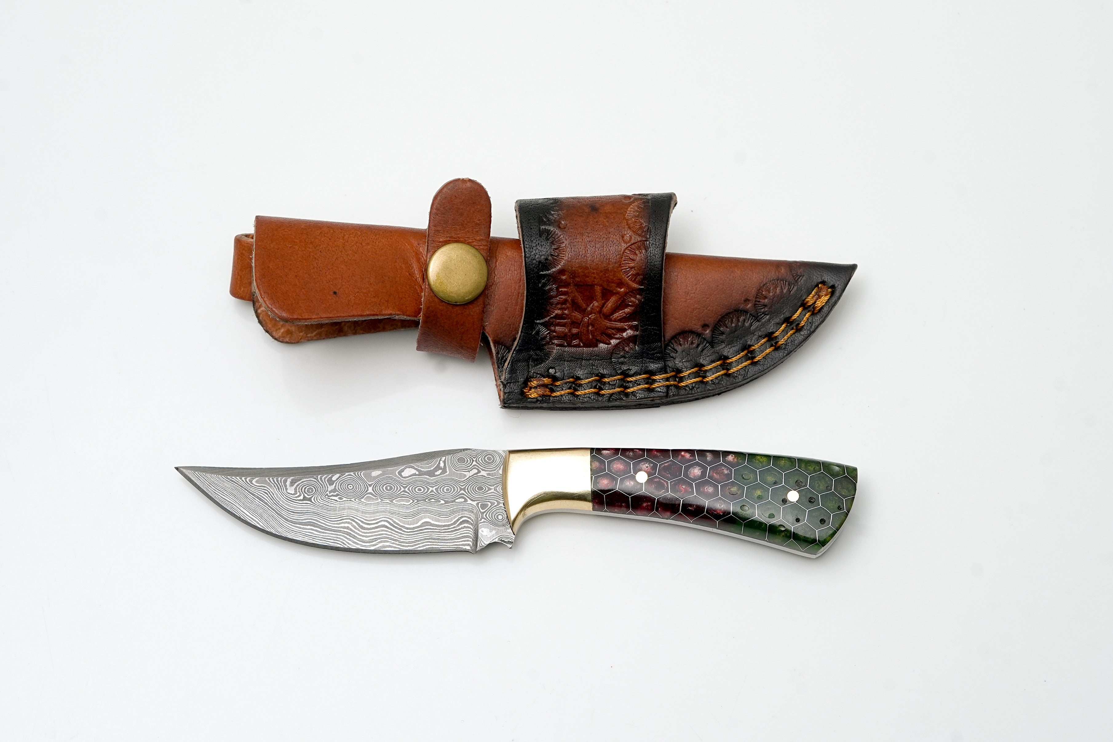 Hand-Forged Damascus Steel Field Knife | Custom Red & Green Honeycomb Resin Handle | Brass Bolster Edition TK-462