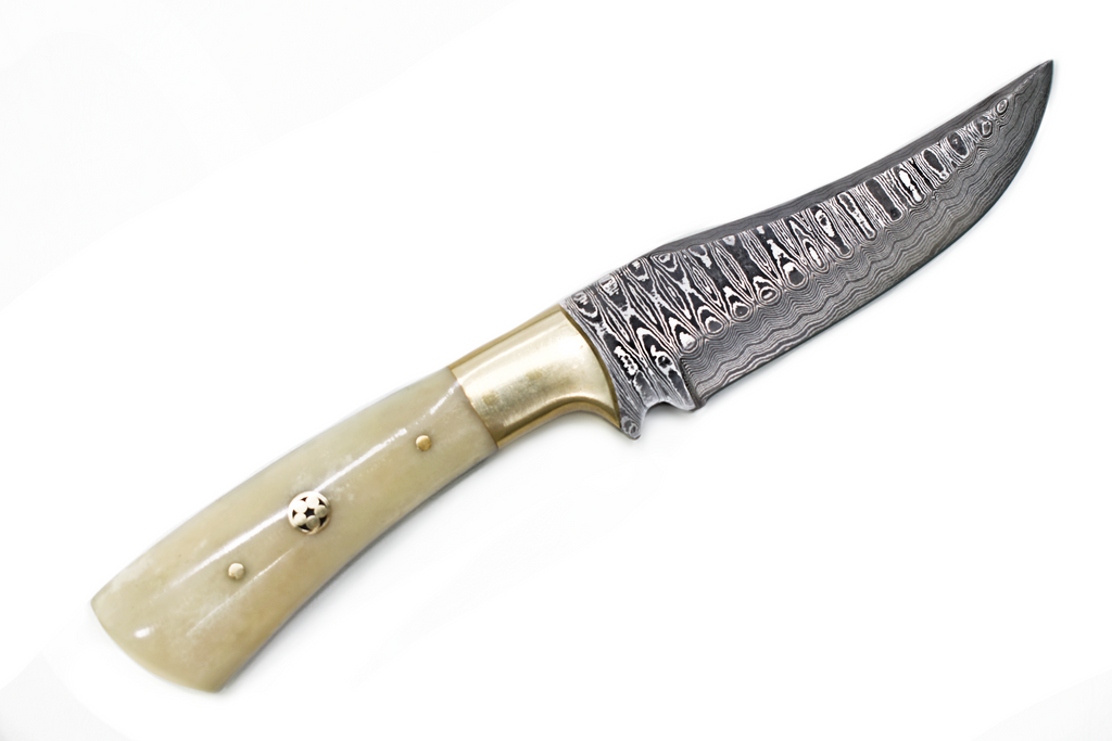 A perfect hunting and skinning knife TD-100