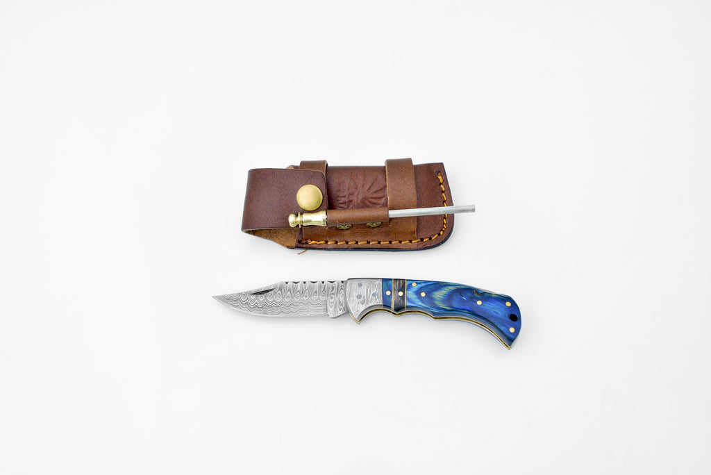 TF-049 Damascus steel Bolster with a belt clip