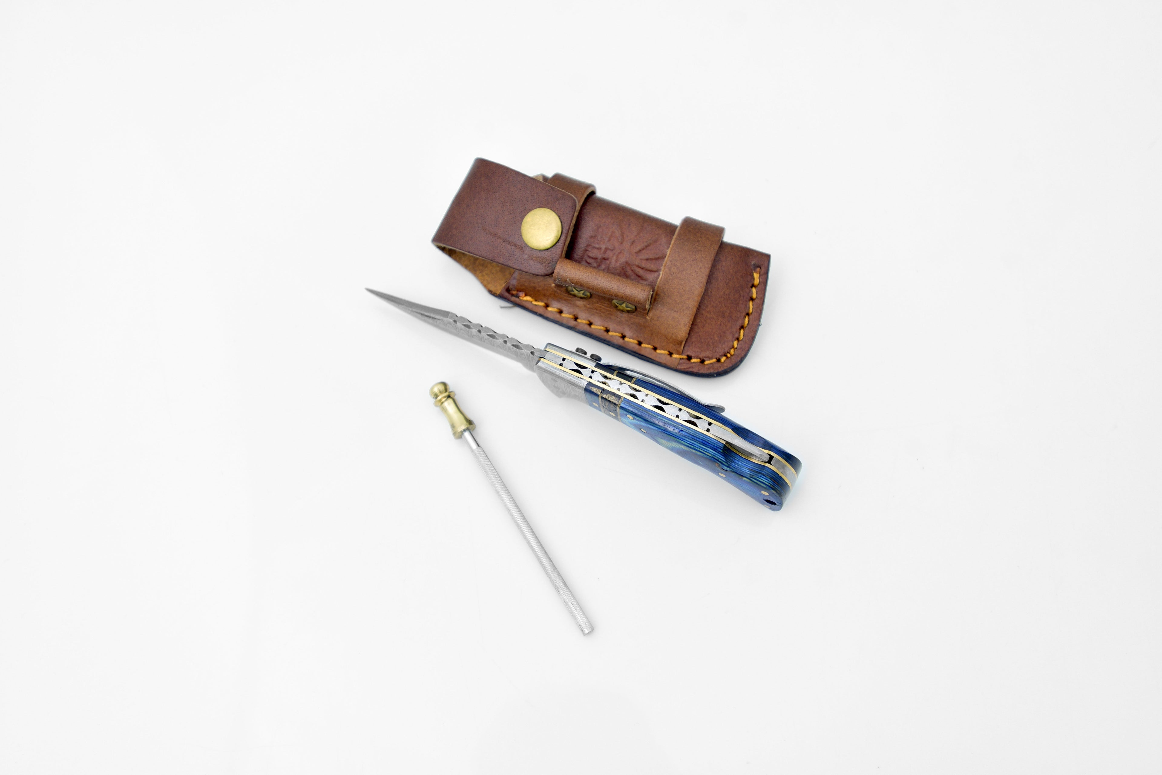 TF-049 Damascus steel Bolster with a belt clip