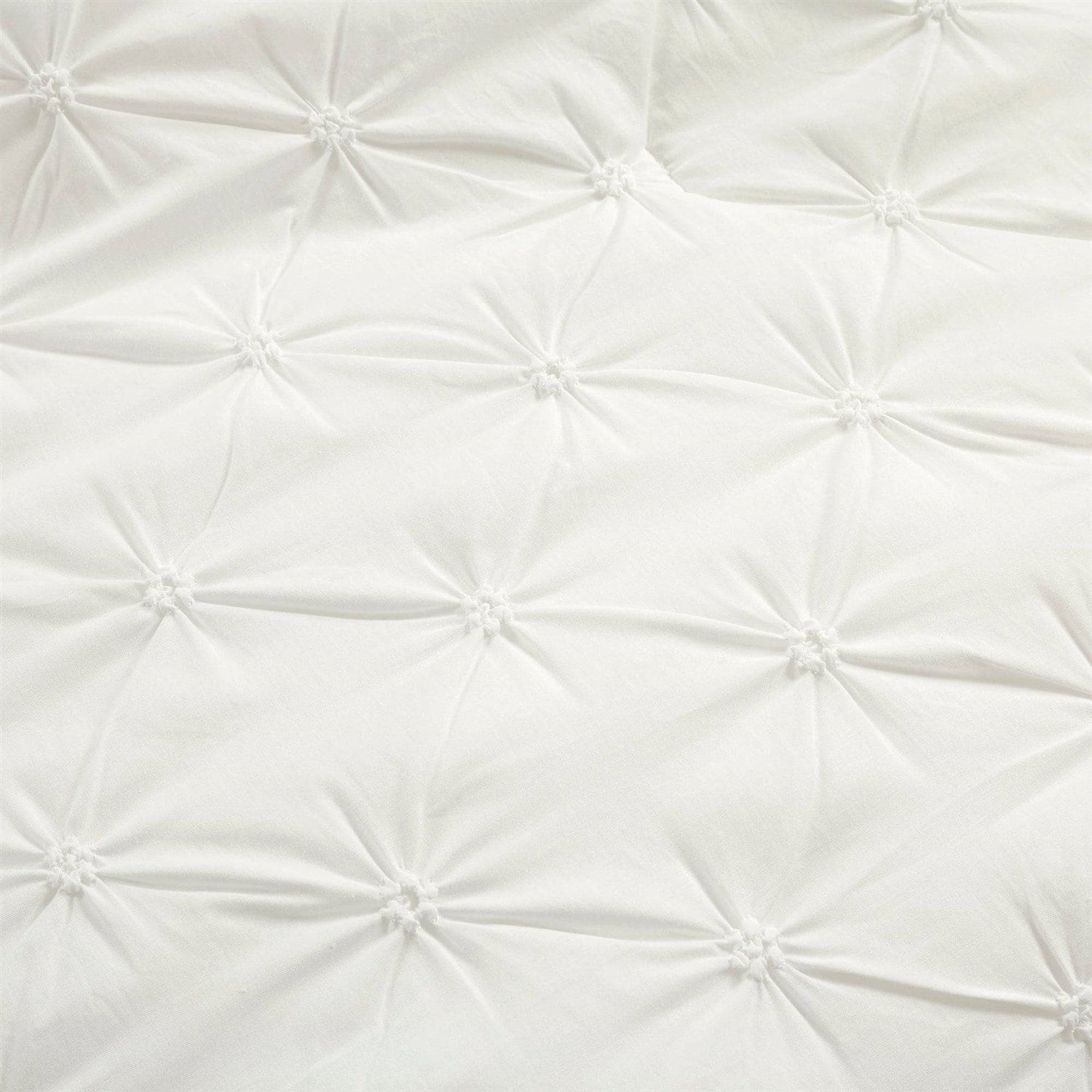 King Size Soft Pleated Cotton 3 Piece Comforter Set White