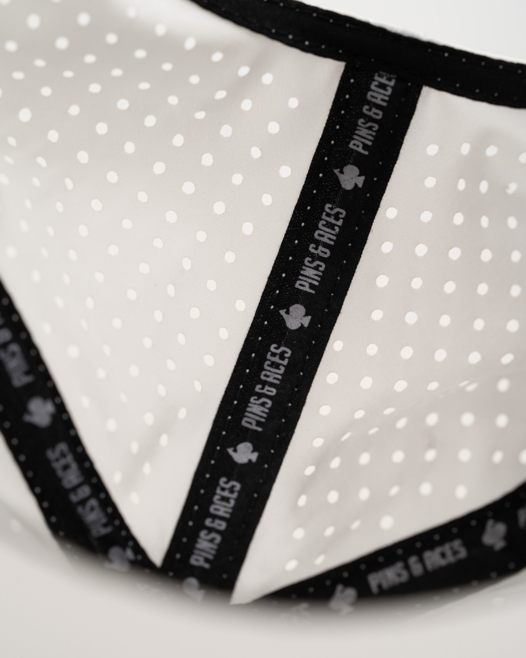 Dare Devil Spoon White - Perforated Rope Hat