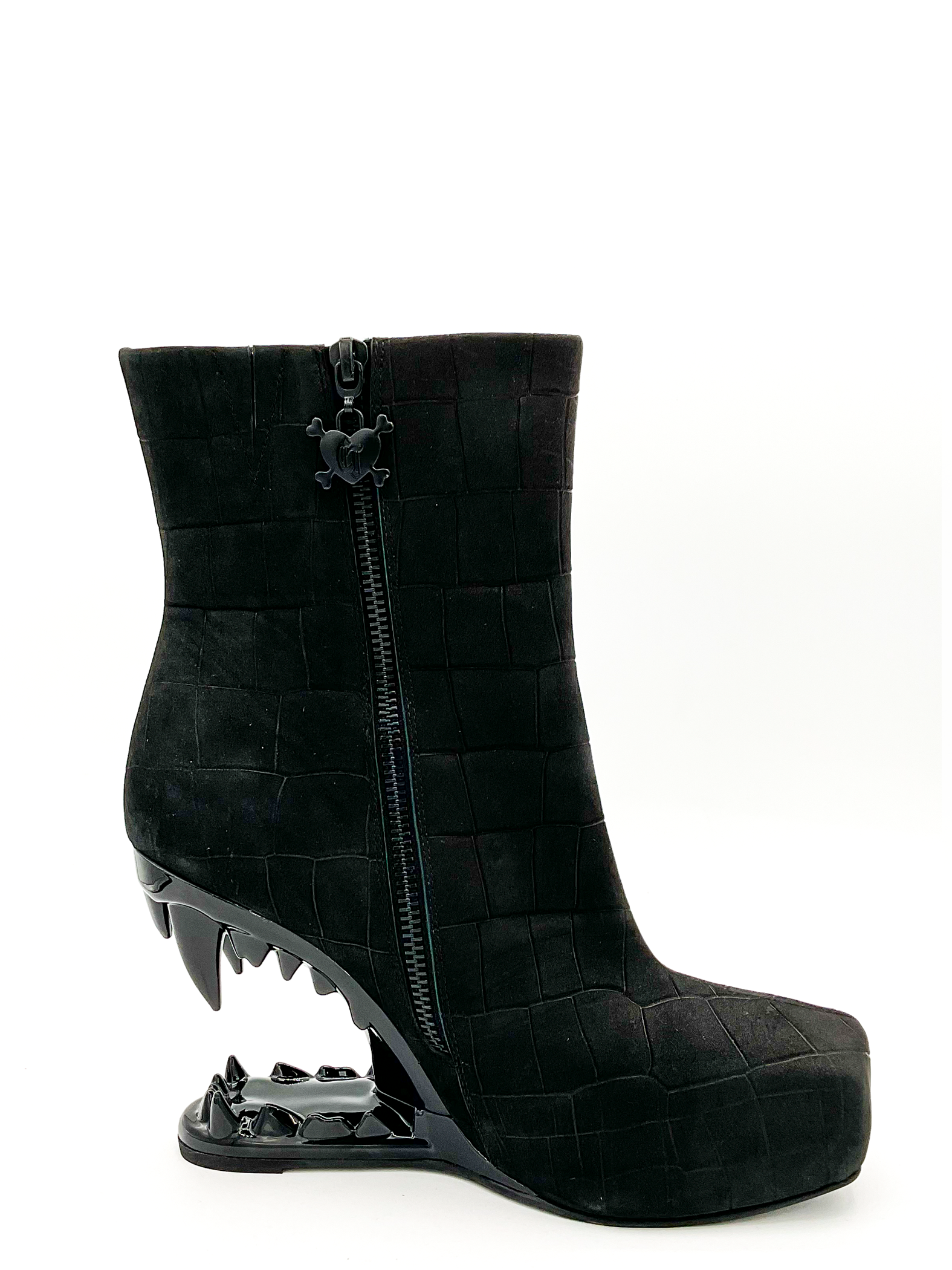 Gnasher Boot