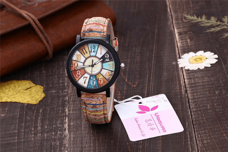 Fashion Casual Vintage Leather Women Quartz Wrist Watch  For Women and Girls