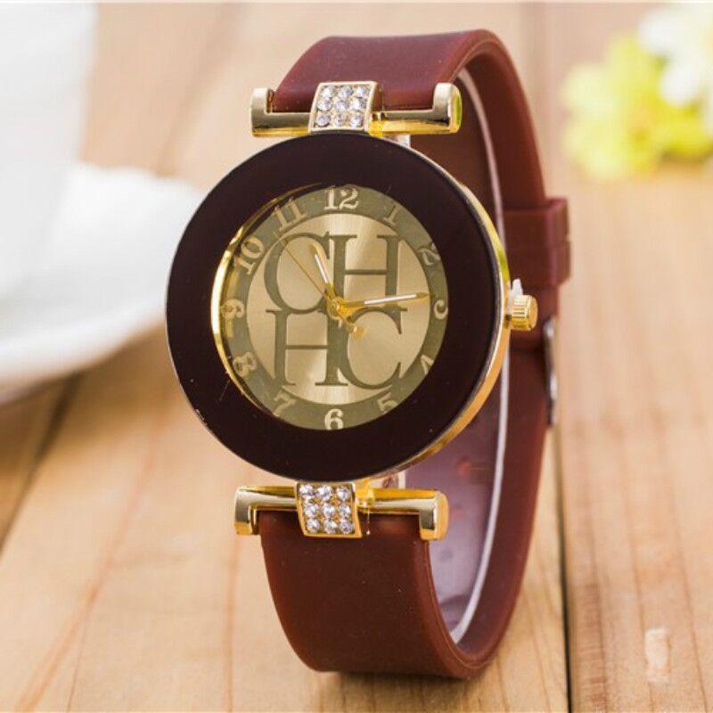 STEVVEX simple leather Casual Quartz Watch Women Crystal Silicone Watches Wrist Watch  For Women and Girls Coffee