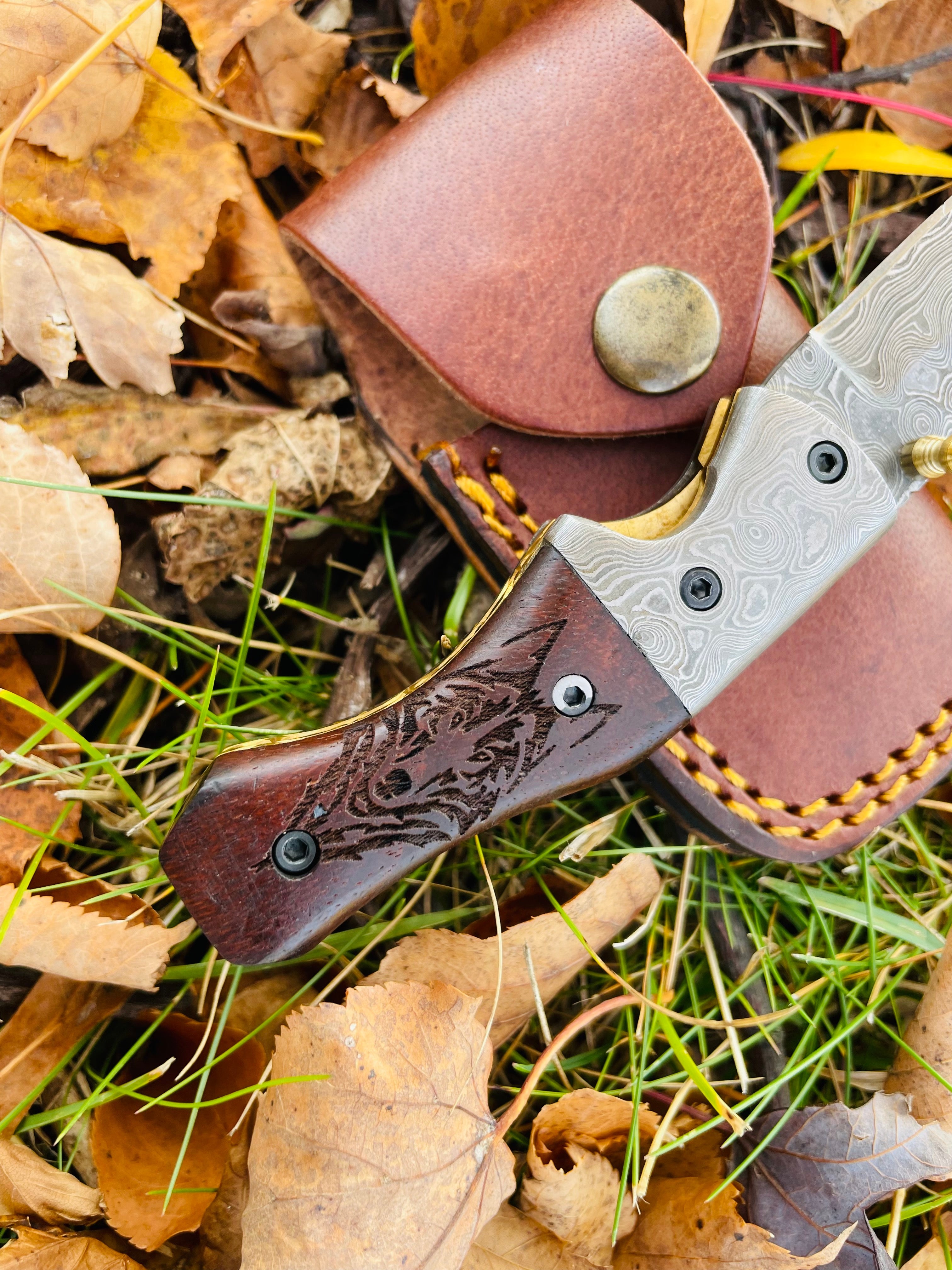 Damascus Steel Handmade Folding Knife Wolf Engraved TF-083 Limited Run