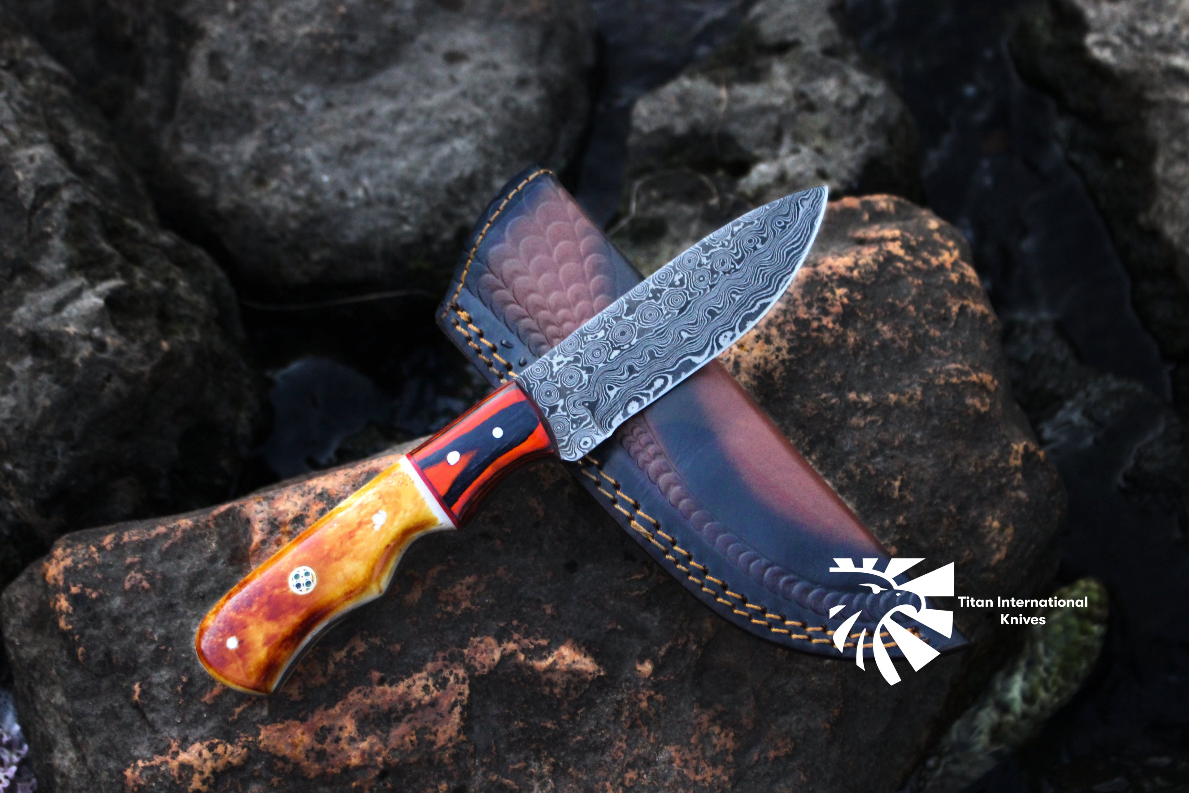 Custom /Titan Spade/ Damasucs Steel Hunting Knife (SPADE)