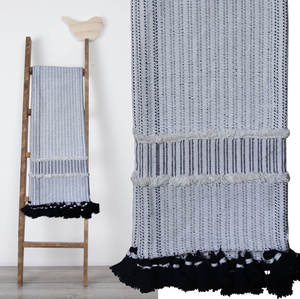 Hand loom Woven Textured Throw Black & Off White