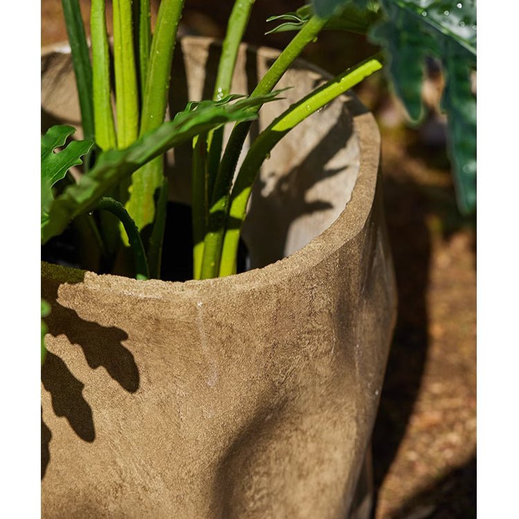 Modern Magnesium Planter