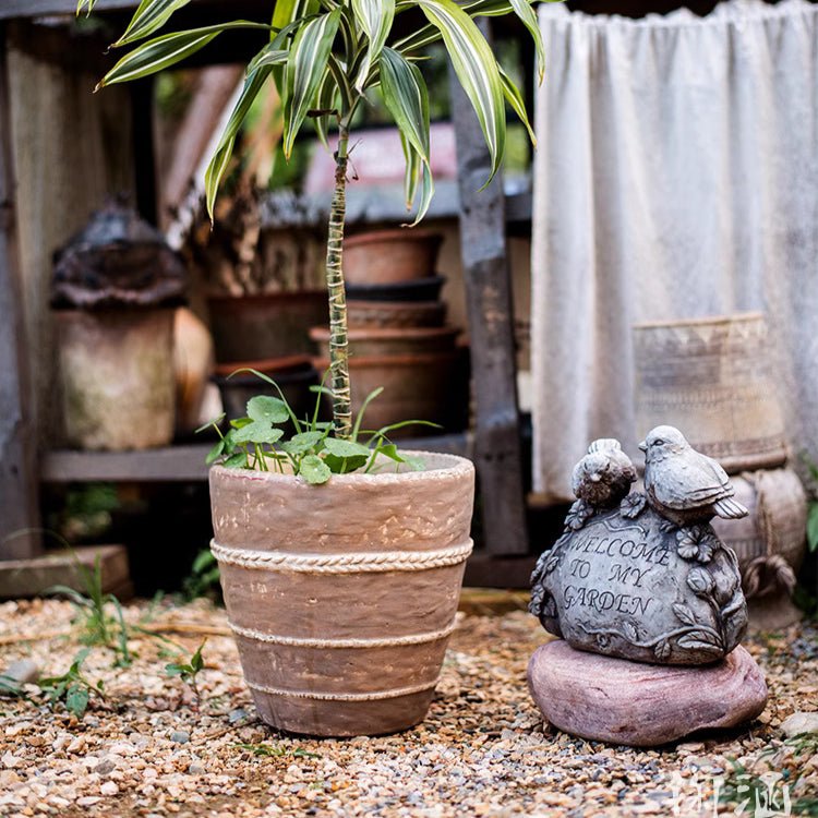 Tasha Red Terracotta Planter