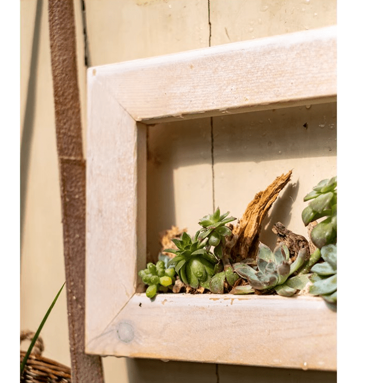Wood Hanging Floral Frame