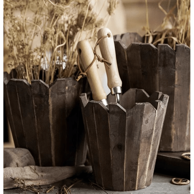 Spliced Solid Wood Planter Round