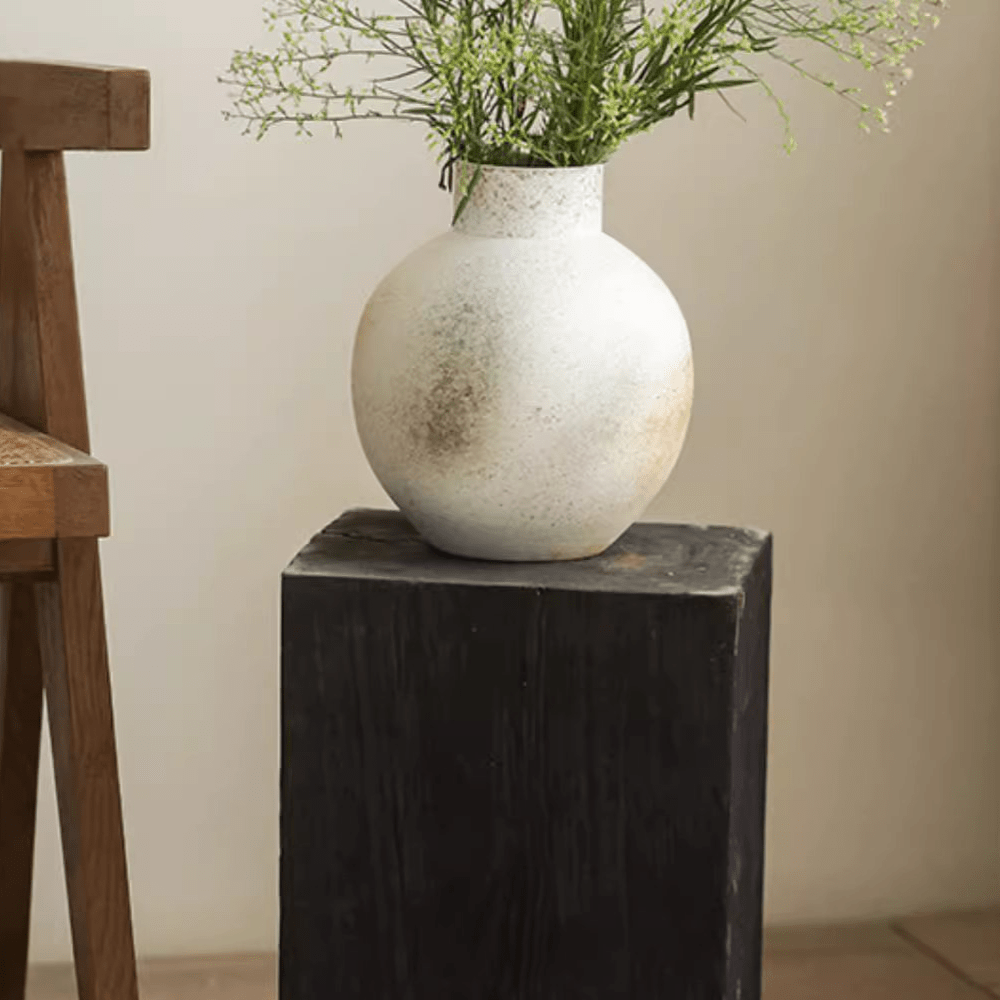 Watertight Coarse Round-Body Ceramic Vase