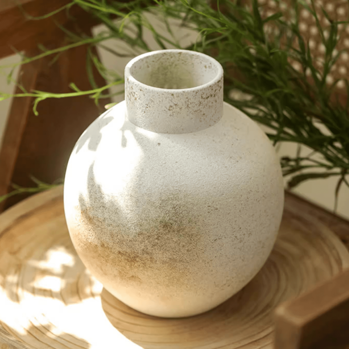 Watertight Coarse Round-Body Ceramic Vase