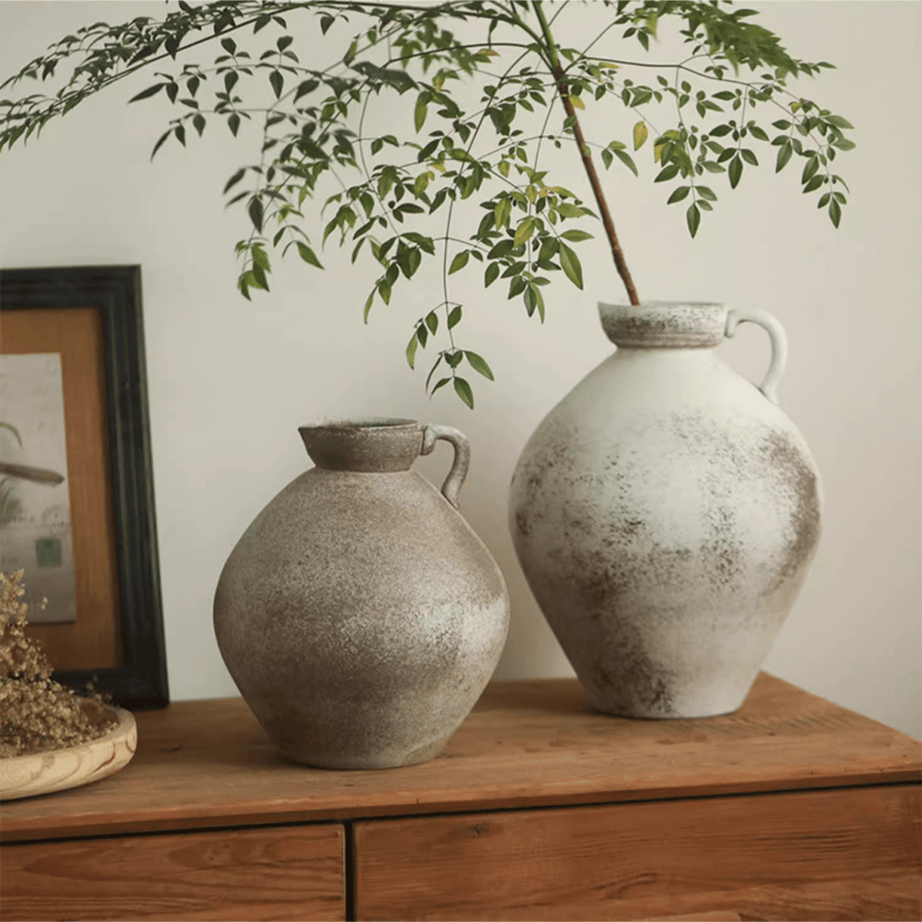 Watertight One Handle Pottery Vase