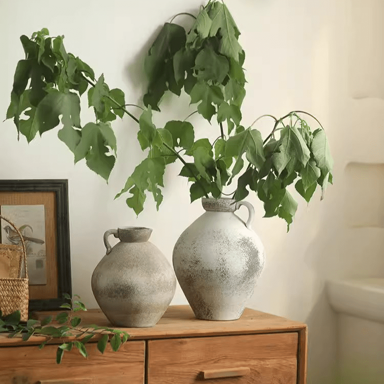 Watertight One Handle Pottery Vase