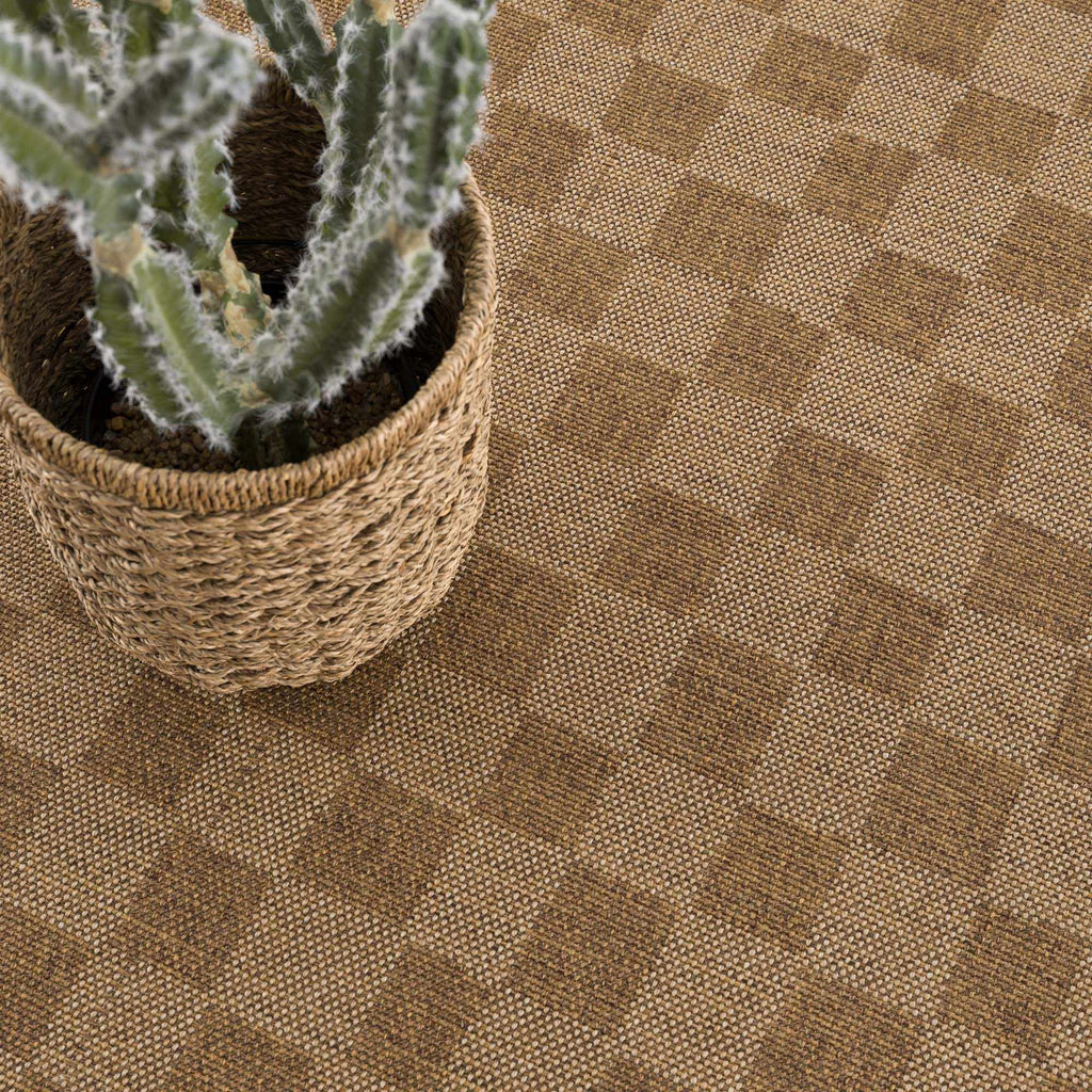 Kuval Checkered Brown Outdoor Rug
