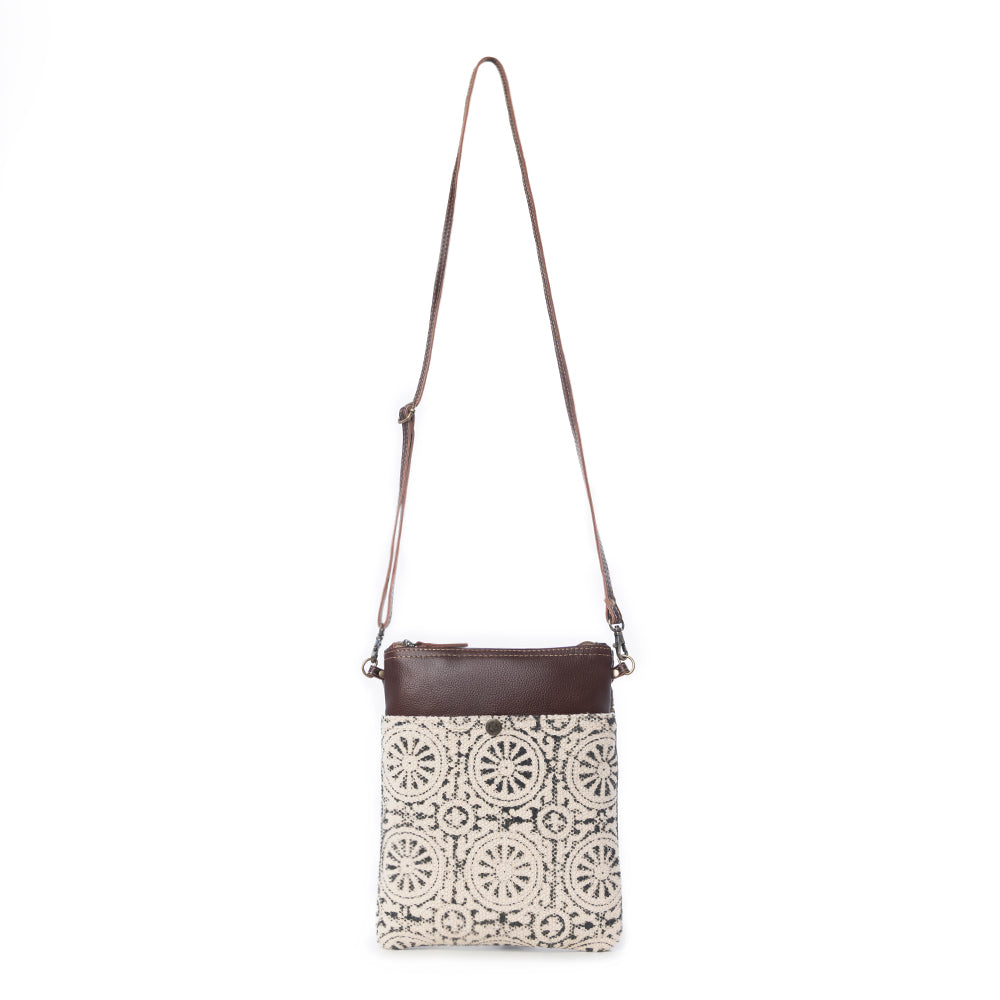 Ruggy Small & Crossbody Bag