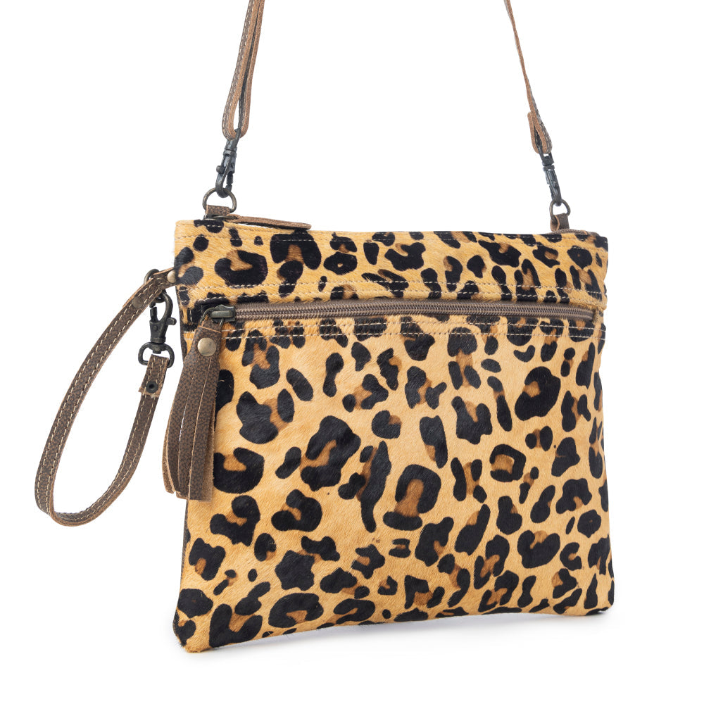 THE WANDERER LEATHER AND HAIRON BAG