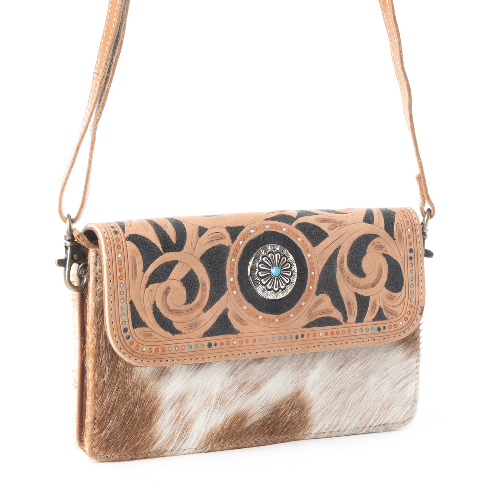 Corals accentua  Wallet