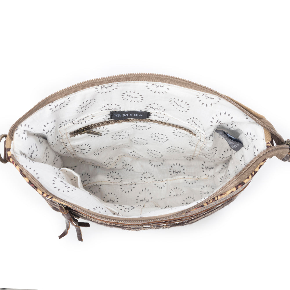 Knoll-In Small & Crossbody Bag