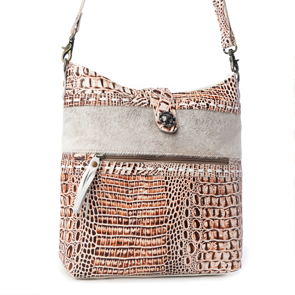 SMOKEY LEATHER & HAIRON BAG