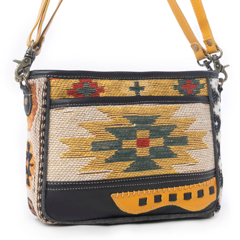 Zonta Mesa Small & Crossbody Bag