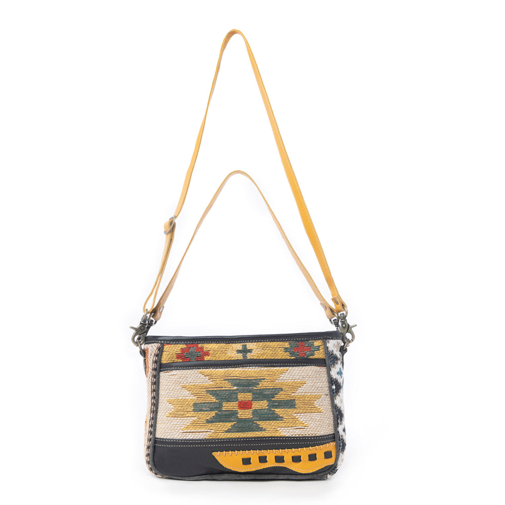 Zonta Mesa Small & Crossbody Bag
