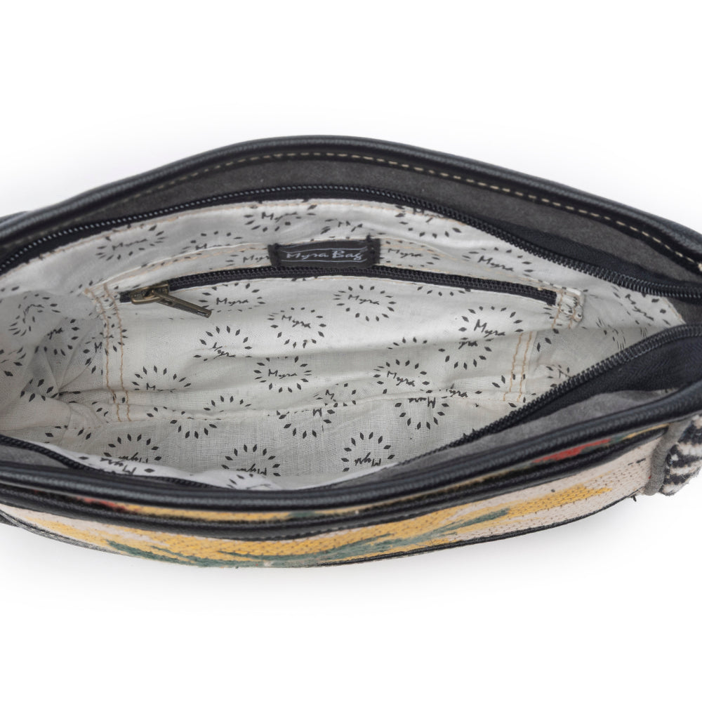 Zonta Mesa Small & Crossbody Bag
