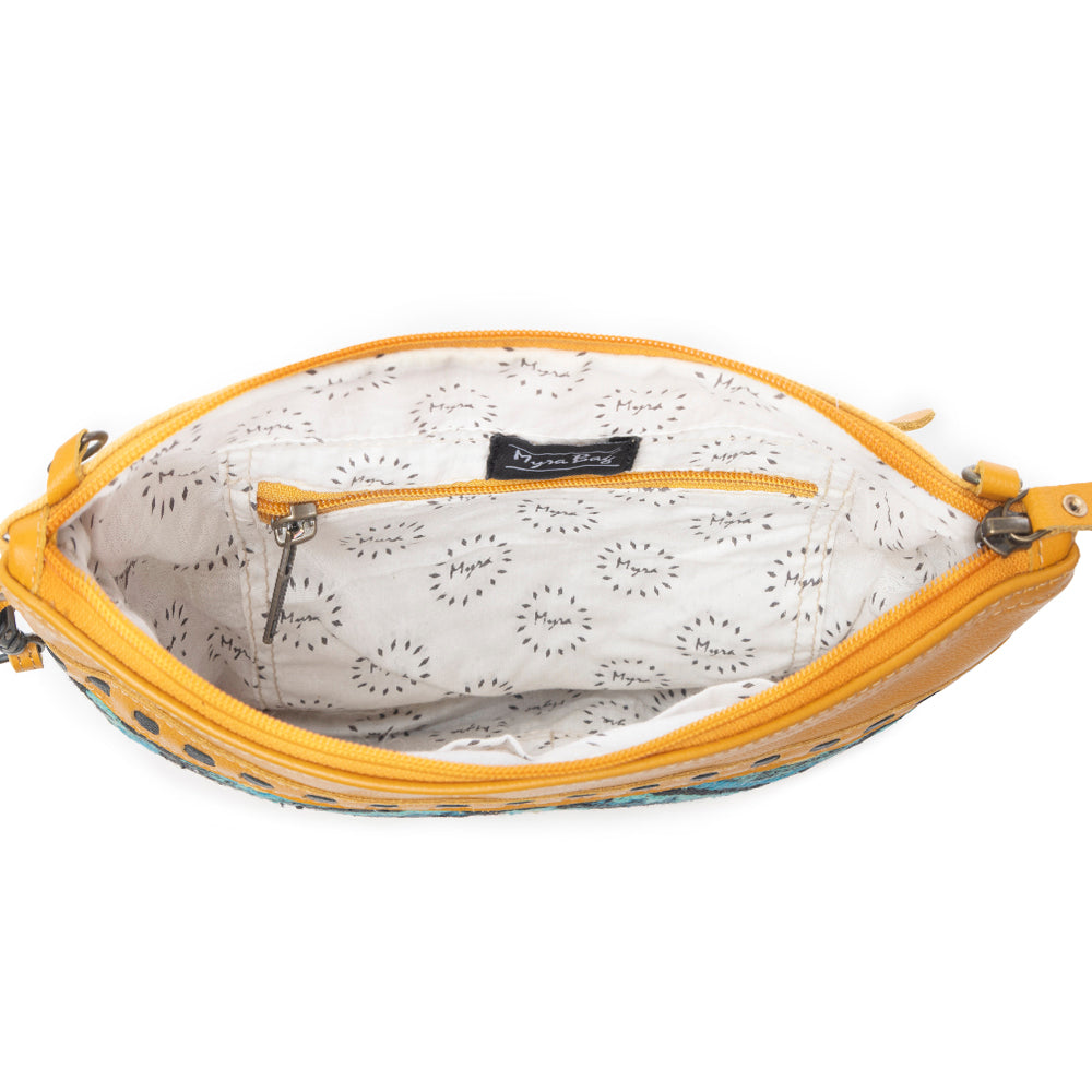 Sunridge Basin Small & Crossbody Bag