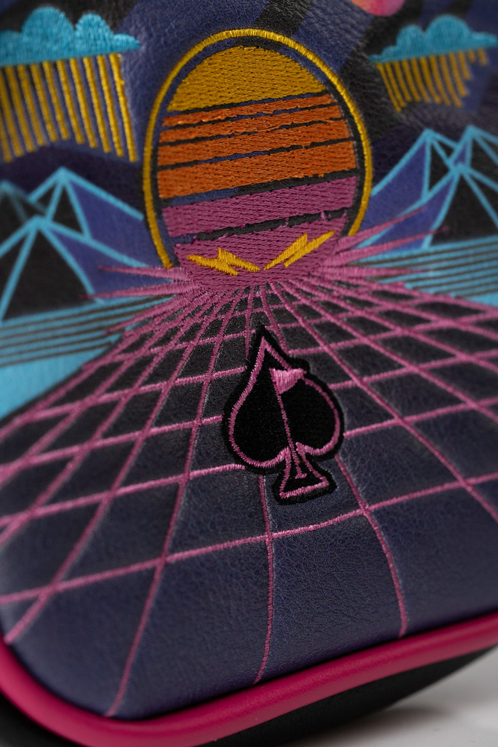 Synthwave - Mallet Putter Cover