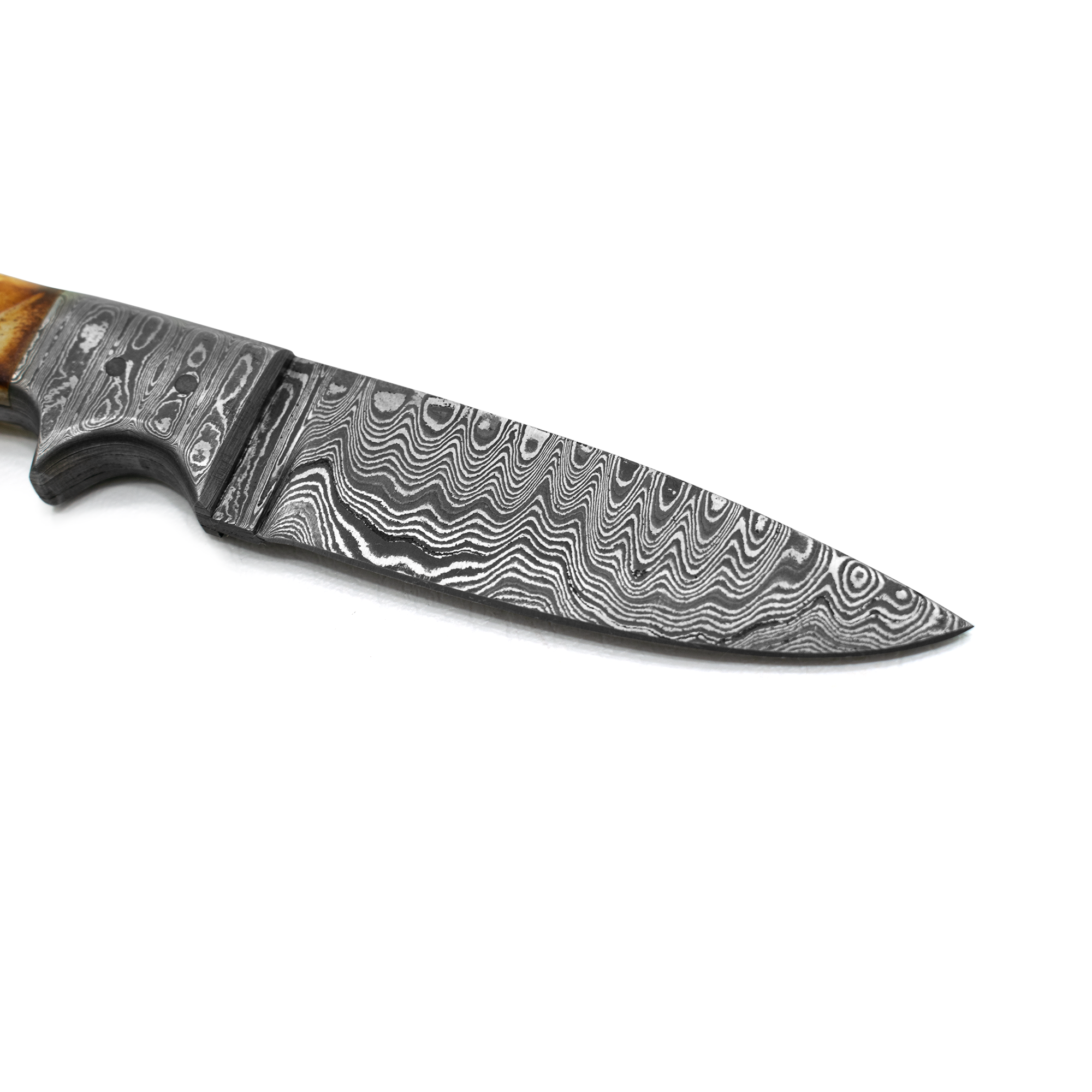 A classic all-round blade profile / Drop Point Damascus Blade TD-102