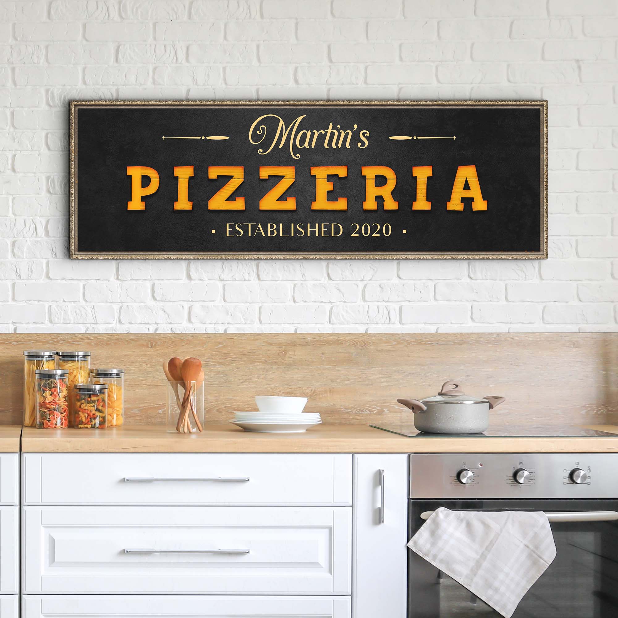 Wood Pizzeria Sign