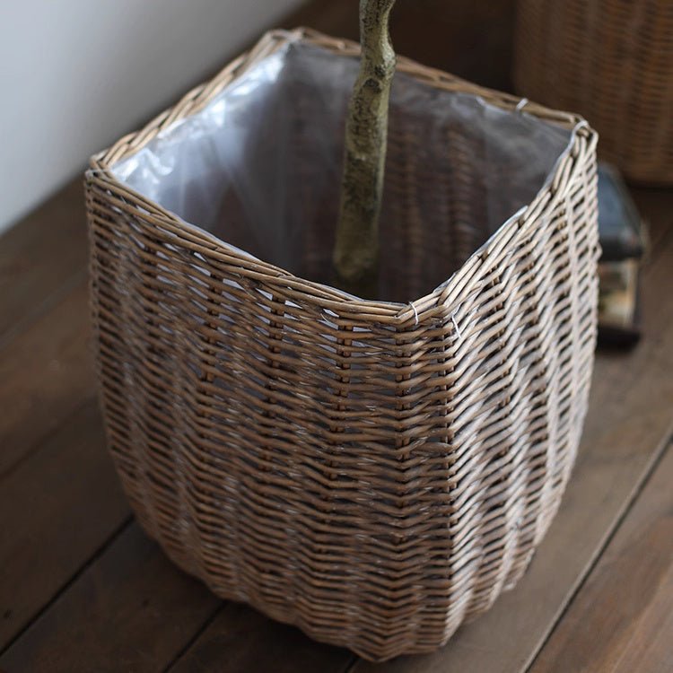 Natural Wicker Floor Planter Basket with Liner